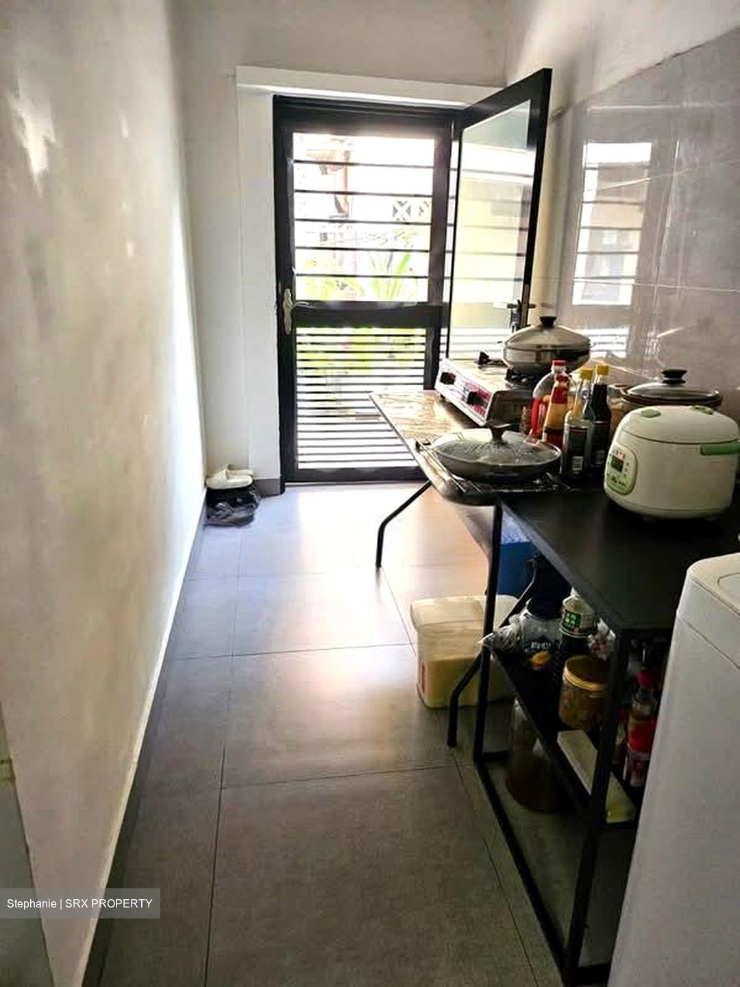 Tembeling Road (D15), Terrace #574518561